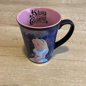 Brand new no box Disney Alice in Wonderland color changing mug with temperature